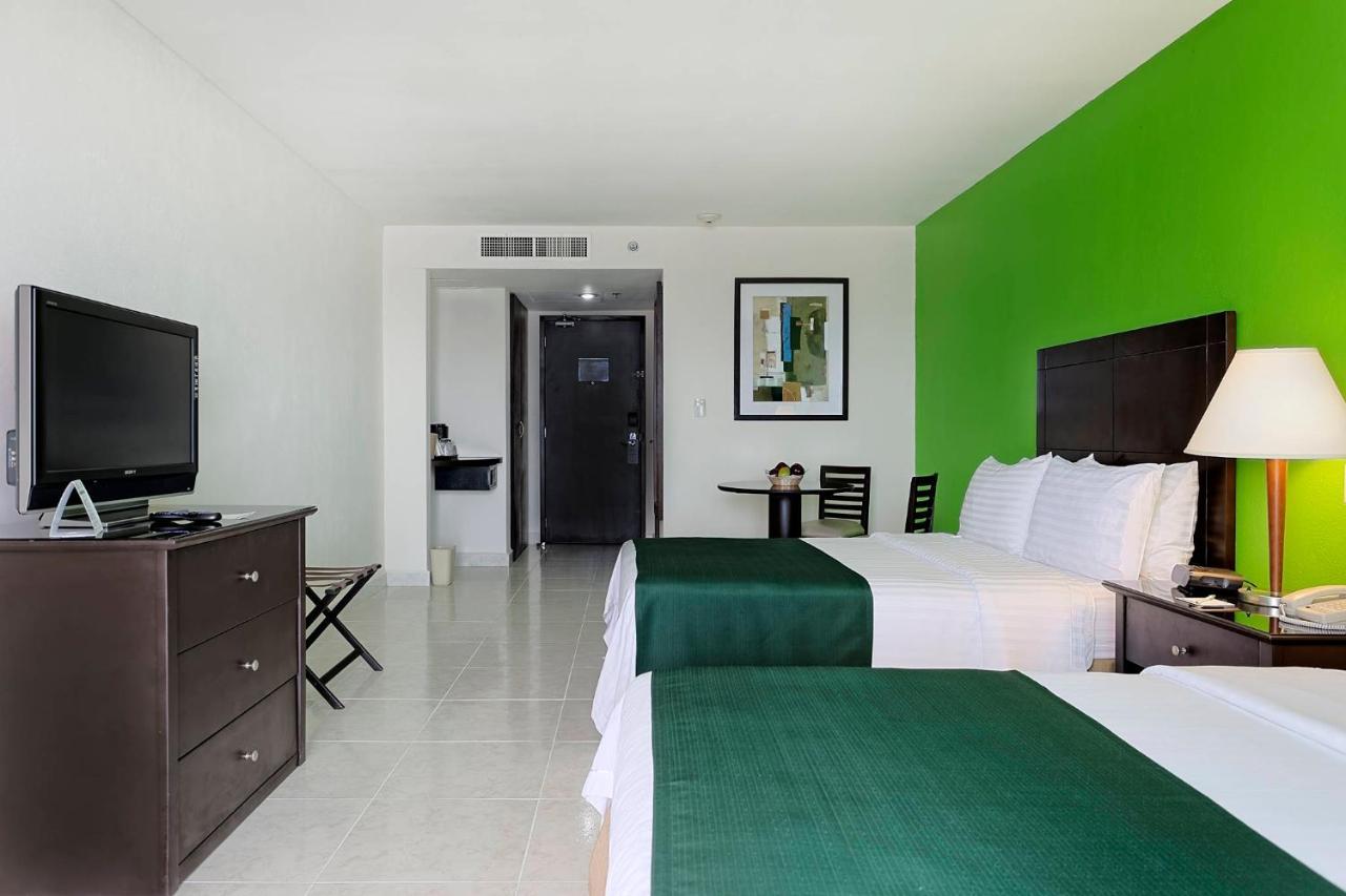 Holiday Inn Campeche By Ihg מראה חיצוני תמונה
